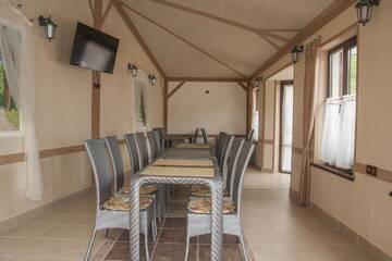 Фото номера Апартаменты с 2 спальнями Апартаменты Holiday Rest House г. Львов 21