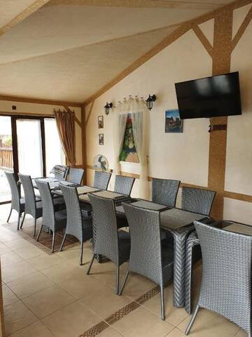 Фото номера Апартаменты с 2 спальнями Апартаменты Holiday Rest House г. Львов 36