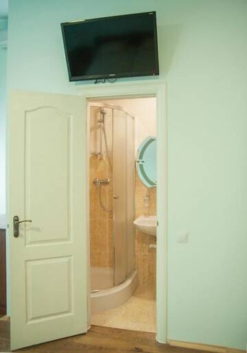 Фото номера Апартаменты с 2 спальнями Апартаменты Holiday Rest House г. Львов 33