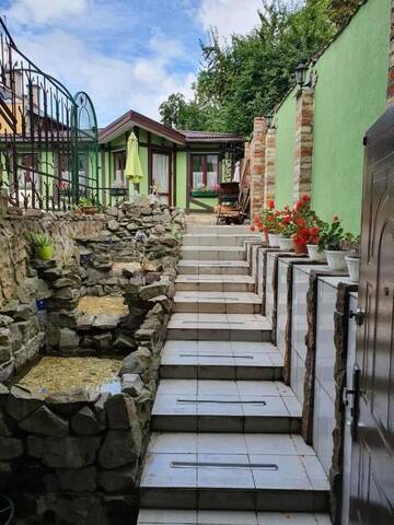 Фото номера Апартаменты с 2 спальнями Апартаменты Holiday Rest House г. Львов 37