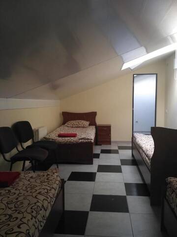 Фото номера Cемейный номер с собственной ванной комнатой Хостелы Hostel Vitan г. Львов 4