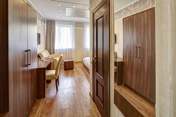 Фото номера Полулюкс Отель Three Crowns Hotel г. Львов 4