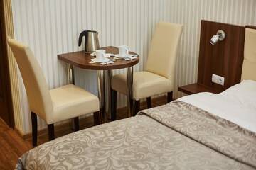 Фото номера Стандартный двухместный номер с 1 кроватью Отель Three Crowns Hotel г. Львов 5