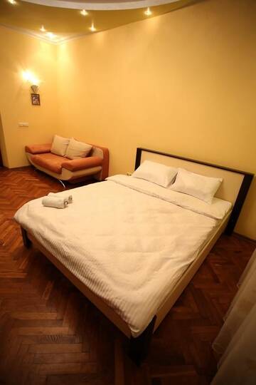 Фото номера Апартаменты с 2 спальнями Апартаменты ROMANTIC Apartments - TWO BEDROOMS г. Львов 15