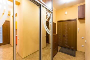 Фото номера Улучшенные апартаменты Апартаменты Avangard Qn Romana Apartment г. Львов 56