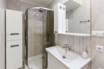 Фото номера Улучшенные апартаменты Апартаменты Avangard Qn Romana Apartment г. Львов 24