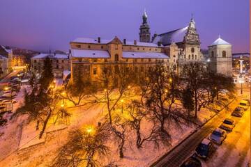 Фото номера Апартаменты с 2 спальнями Апартаменты Historical Center of Lviv г. Львов 25