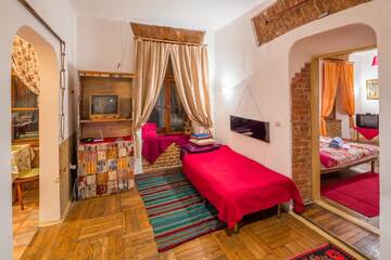 Фото номера Апартаменты с 2 спальнями Апартаменты Historical Center of Lviv г. Львов 9