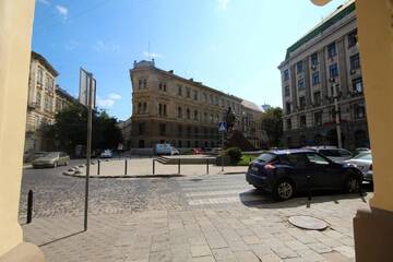 Фото номера Апартаменты с 1 спальней Апартаменты Romantic in Lviv 500m from Opera г. Львов 44