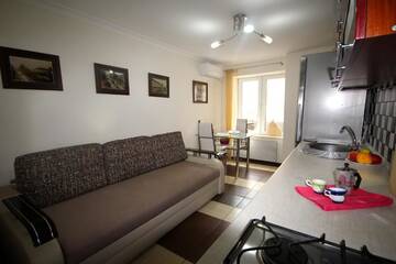 Фото номера Апартаменты с 1 спальней Апартаменты Romantic in Lviv 500m from Opera г. Львов 62