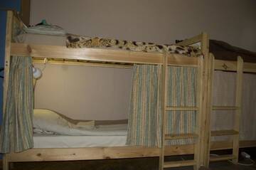 Фото номера Кровать в общем 8-местном номере Хостелы Hostel Drive г. Львов 30