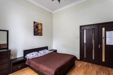 Фото номера Большой двухместный номер с 1 кроватью Хостелы Centrum Hostel г. Львов 6
