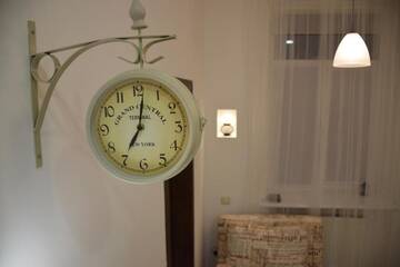 Фото номера Апартаменты с 1 спальней Апартаменты Near Citadel Apartment 2 г. Львов 38