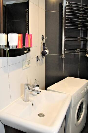 Фото номера Апартаменты с 1 спальней Апартаменты Apartment near Opera г. Львов 8
