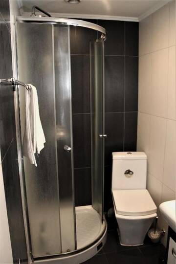 Фото номера Апартаменты с 1 спальней Апартаменты Apartment near Opera г. Львов 25