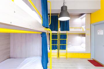 Фото номера Кровать в общем 8-местном номере Хостелы Z-One Hostel г. Львов 3