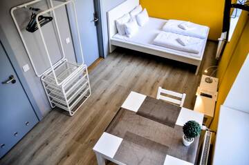 Фото номера Апартаменты с душем Апарт-отели Aparthotel Z-one Apartments г. Львов 3