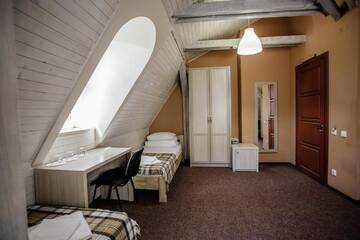 Фото номера Трехместный номер эконом-класса Гостевой дом Guest House "Arkhistratyg" г. Львов 3