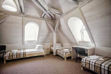 Фото номера Трехместный номер эконом-класса Гостевой дом Guest House "Arkhistratyg" г. Львов 4