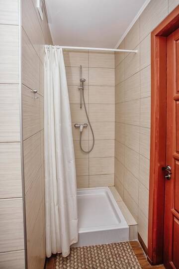 Фото номера Бюджетный трехместный номер Гостевой дом Guest House "Arkhistratyg" г. Львов 7