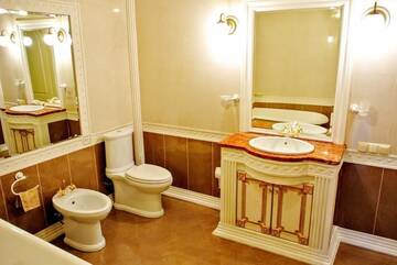 Фото номера Апартаменты с 1 спальней Апартаменты Apartment Na Rynok Square г. Львов 24