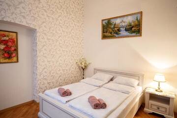 Фото номера Апартаменты с 2 спальнями Апартаменты Apartment Teatralnaya г. Львов 13