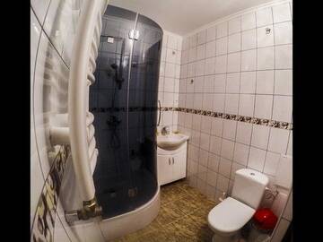 Фото номера Трехместный номер Гостевой дом Guest House Lviv г. Львов 3