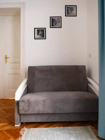 Фото номера Апартаменты с 2 спальнями Апартаменты Romantic Apartment on Rynok square with Air-Conditioning г. Львов 10
