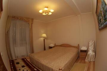 Фото номера Люкс с балконом Отель Ekran Hotel г. Львов 7