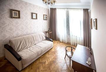 Фото номера Апартаменты с 2 спальнями Апартаменты Gorgeous apartments in historical center of Lvov г. Львов 19
