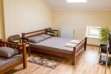 Фото номера Трехместный номер Хостелы Lions Heart Hostel г. Львов 6