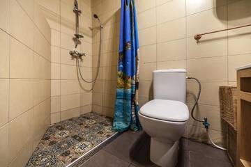 Фото номера Апартаменты с душем Апартаменты Stylish Apartment - Ivana Franka Street г. Львов 43