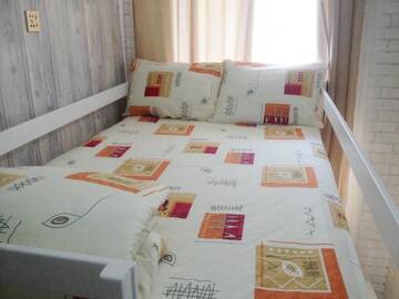Фото номера Двуспальная кровать в общей спальне Хостелы Еmotions private rooms г. Львов 5