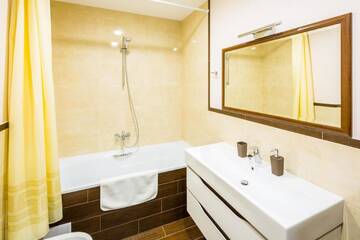 Фото Апартаменты OK Apartments Lviv г. Львов 3