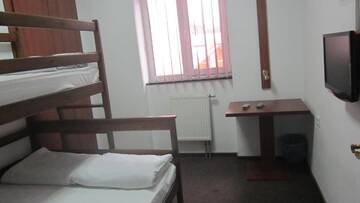 Фото номера Трехместный номер «Комфорт» Хостелы Hostel Lubin г. Львов 2
