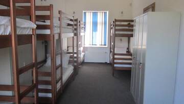 Фото номера Кровать в общем 8-местном номере для мужчин Хостелы Hostel Lubin г. Львов 2