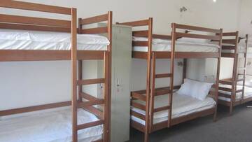 Фото номера Кровать в общем 8-местном номере для мужчин Хостелы Hostel Lubin г. Львов 7