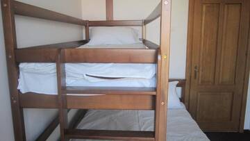 Фото номера Улучшенный семейный номер Хостелы Hostel Lubin г. Львов 4