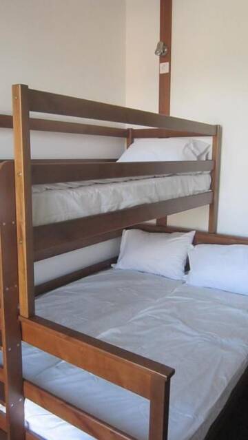 Фото номера Улучшенный семейный номер Хостелы Hostel Lubin г. Львов 5