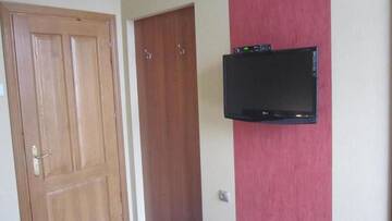 Фото номера Люкс с балконом Хостелы Hostel Lubin г. Львов 4