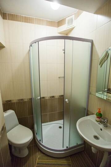 Фото номера Двухместный номер с 1 кроватью и душем Хостелы Avino Apart - Hostel г. Львов 13