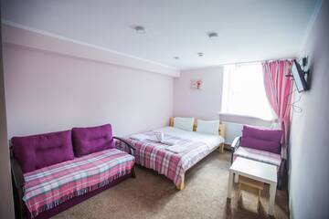 Фото номера Двухместный номер с 1 кроватью и душем Хостелы Avino Apart - Hostel г. Львов 7