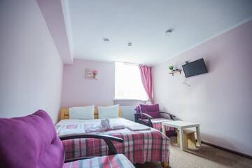 Фото номера Двухместный номер с 1 кроватью и душем Хостелы Avino Apart - Hostel г. Львов 8