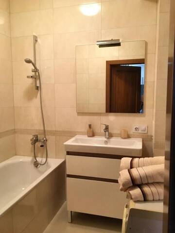 Фото номера Улучшенные апартаменты Апартаменты Apartment at the heart of Lviv г. Львов 21