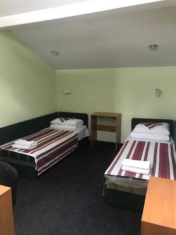 Фото номера Двухместный номер с 2 отдельными кроватями Мини-отель Hotel 18 г. Львов 6