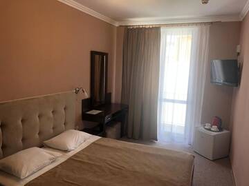 Фото номера Люкс Мини-отель Hotel 18 г. Львов 7