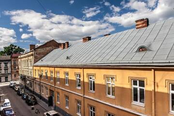 Фото номера Апартаменты с 2 спальнями Апартаменты Modern 2BR Apartment in Central Lviv г. Львов 46