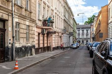 Фото номера Апартаменты с 2 спальнями Апартаменты Modern 2BR Apartment in Central Lviv г. Львов 30