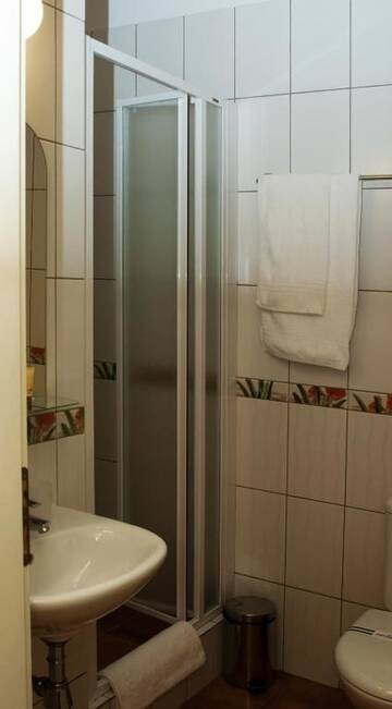 Фото номера Стандартный двухместный номер с 1 кроватью Отель Отель Видэнь г. Львов 10