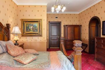 Фото номера Королевский люкс Гостевой дом Luxury Boutique Andreevskiy г. Львов 12